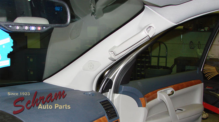 Schram Auto Parts Acadia Outlook and Enclave Nav Install