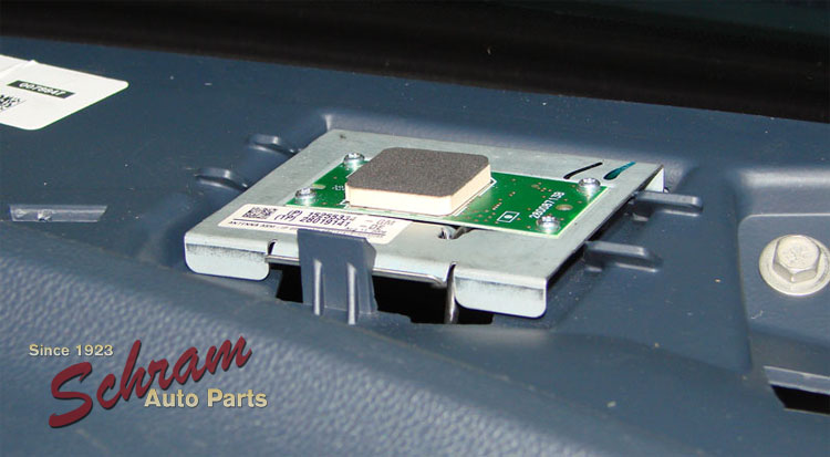 Schram Auto Parts Acadia Outlook and Enclave Nav Install
