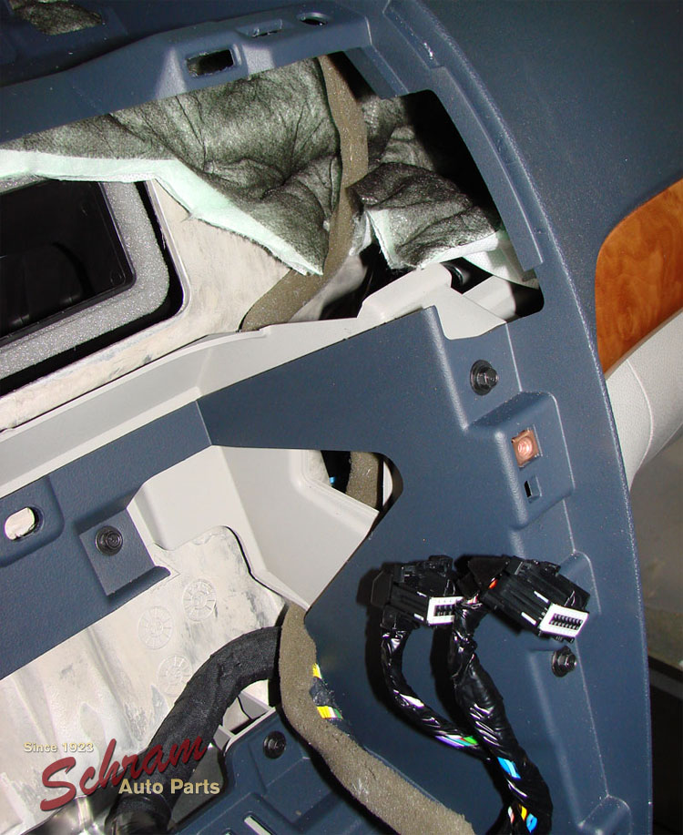 Schram Auto Parts Acadia Outlook and Enclave Nav Install